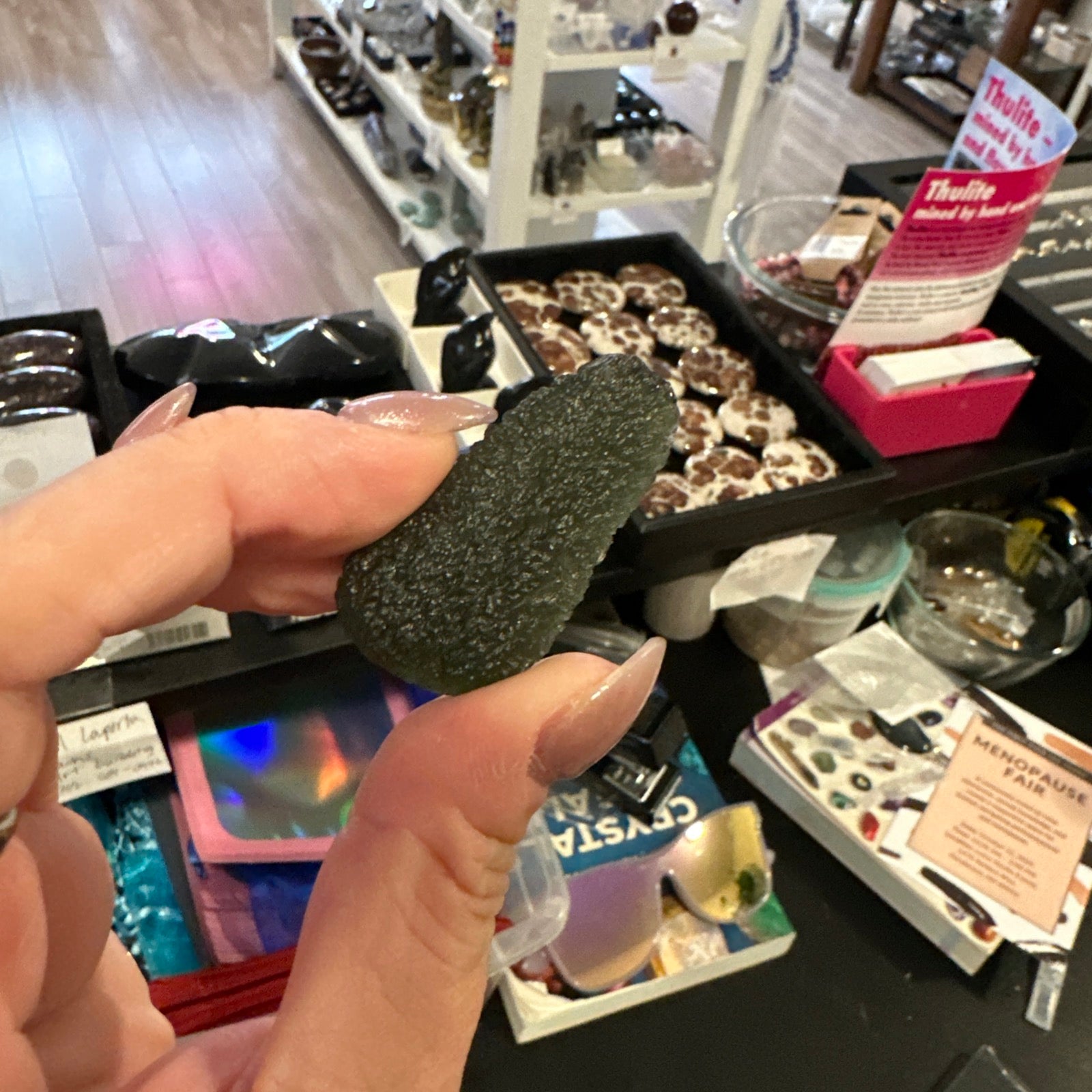 Moldavite 10.5 gram no damage